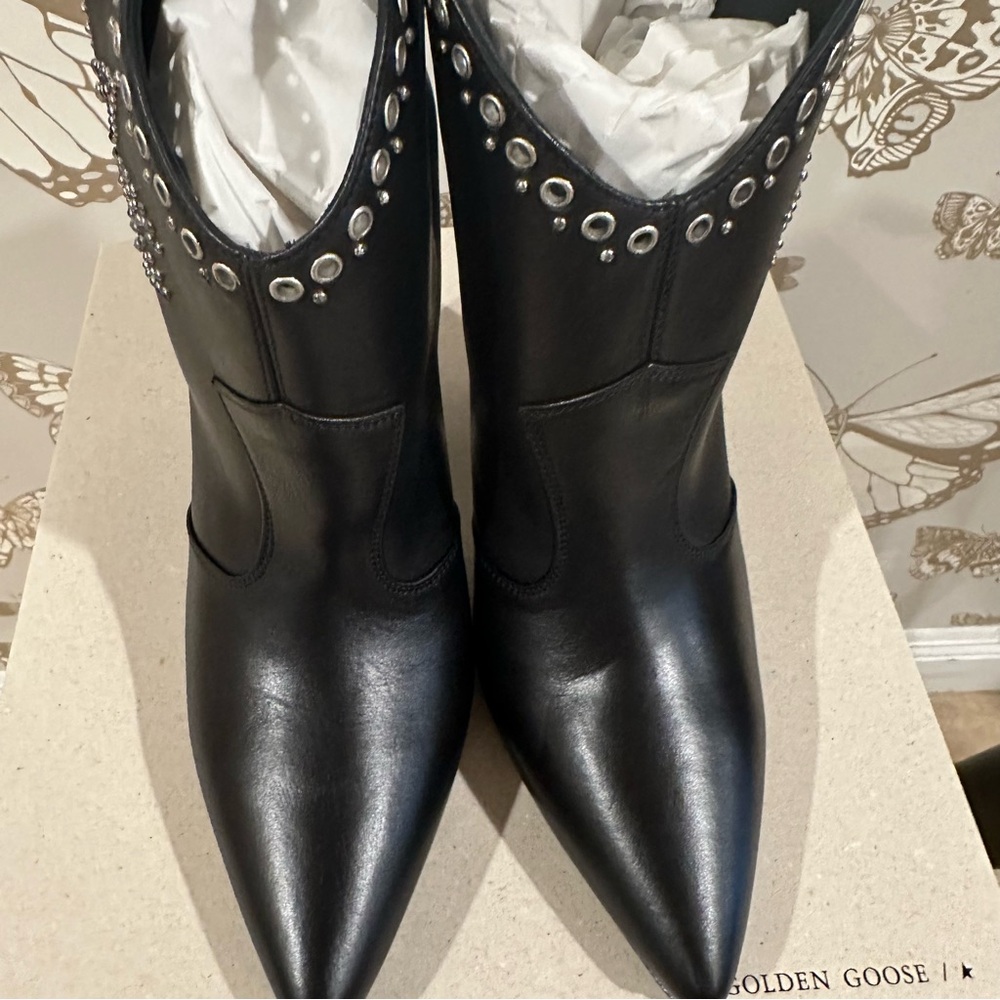 Golden Goose Boots - Picture 7 of 14